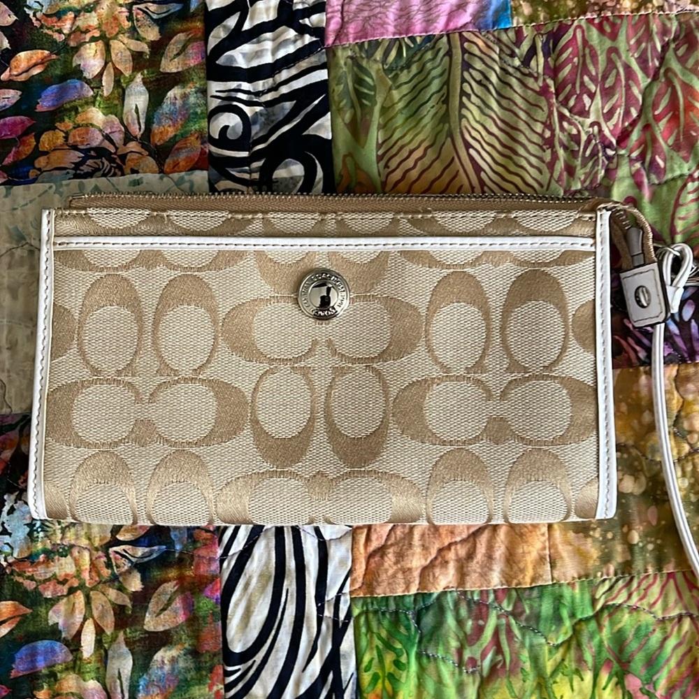 Coach wallet